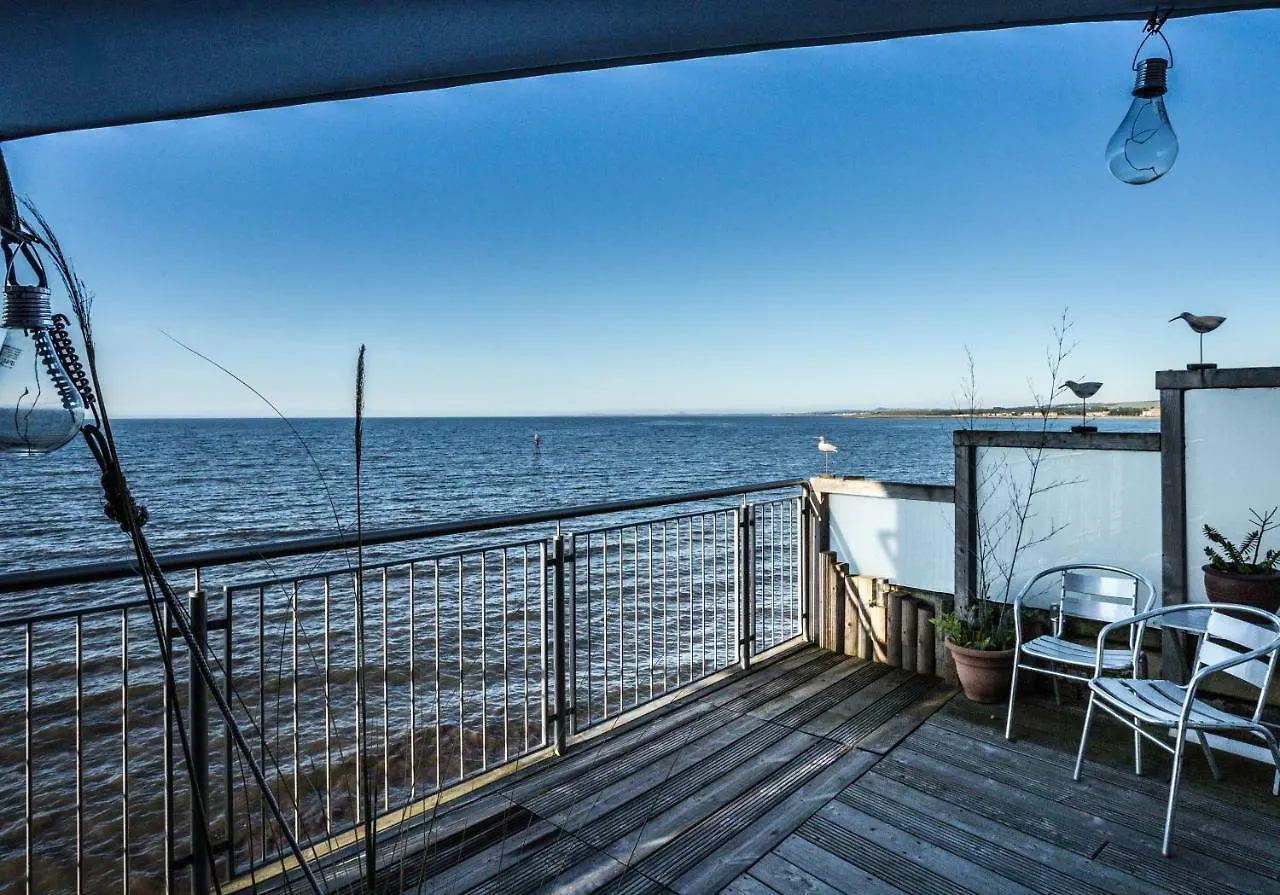Ark At Anchor Apartment Edinburgh 0*,  United Kingdom